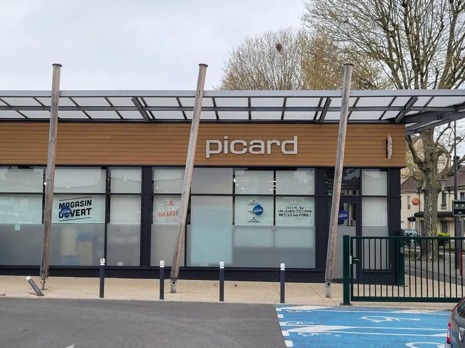 Joli T2, Terrasse Et Jardin, Ideal Pour Familles, A 15 Min De L'Aeroport Roissy Cdg Tremblay-en-France Exterior foto