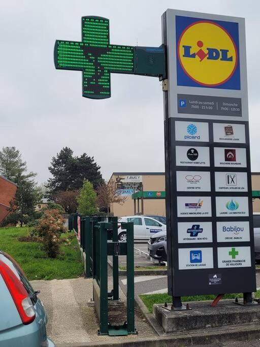 Joli T2, Terrasse Et Jardin, Ideal Pour Familles, A 15 Min De L'Aeroport Roissy Cdg Tremblay-en-France Exterior foto
