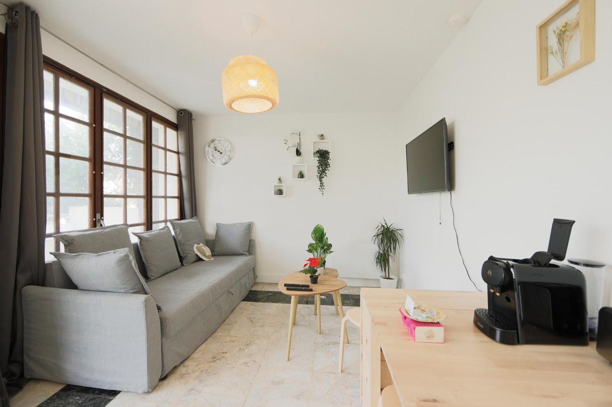 Joli T2, Terrasse Et Jardin, Ideal Pour Familles, A 15 Min De L'Aeroport Roissy Cdg Tremblay-en-France Exterior foto